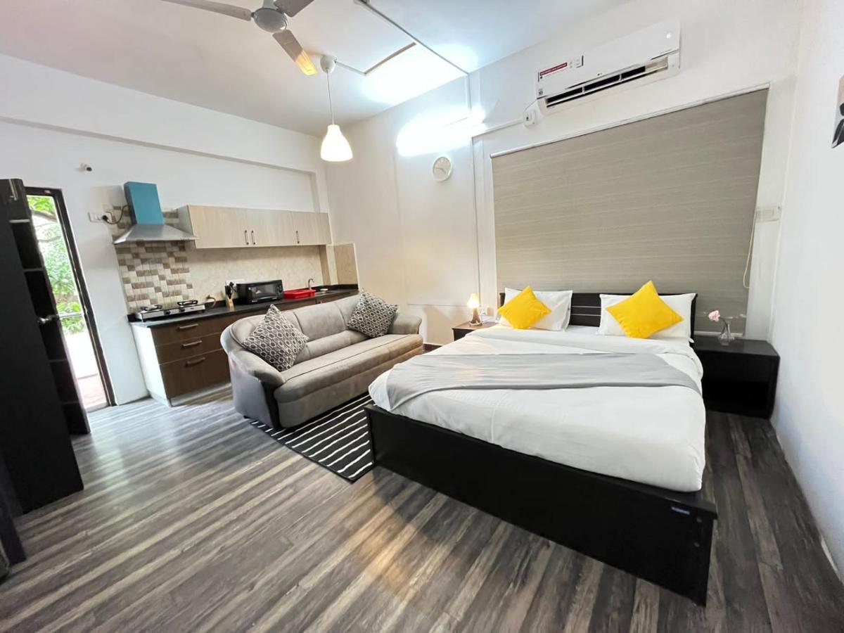 Bedchambers Serviced Apartments, Hyderabad Bagian luar foto